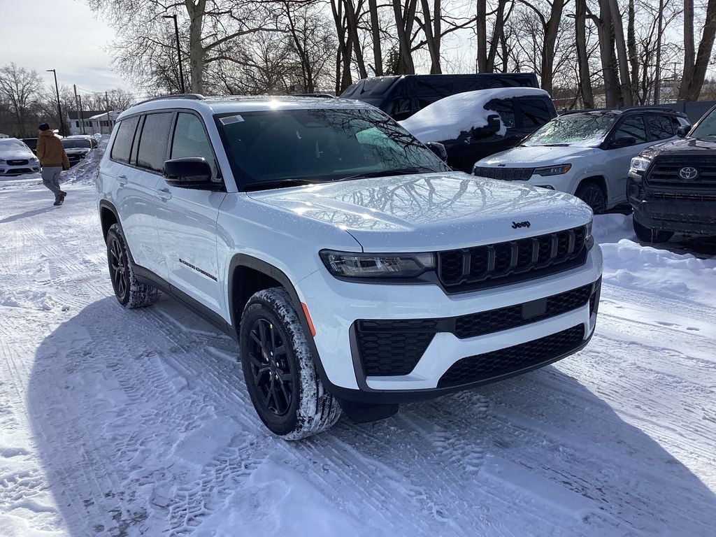 2026 Jeep Grand Cherokee — interior view