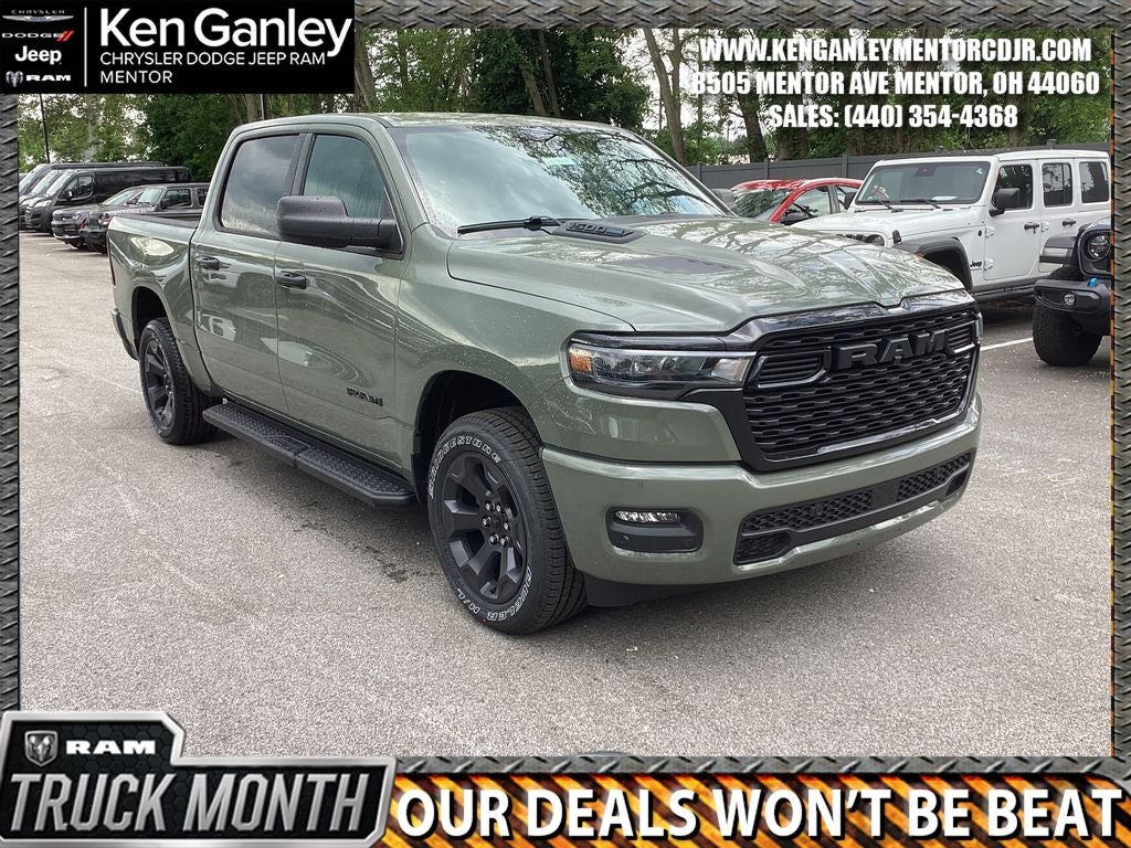 2026 RAM Ram 1500 RAM 1500 EXPRESS CREW CAB 4X4 5'7' BOX in Canyon Lake Exterior Paint — front three-quarter view