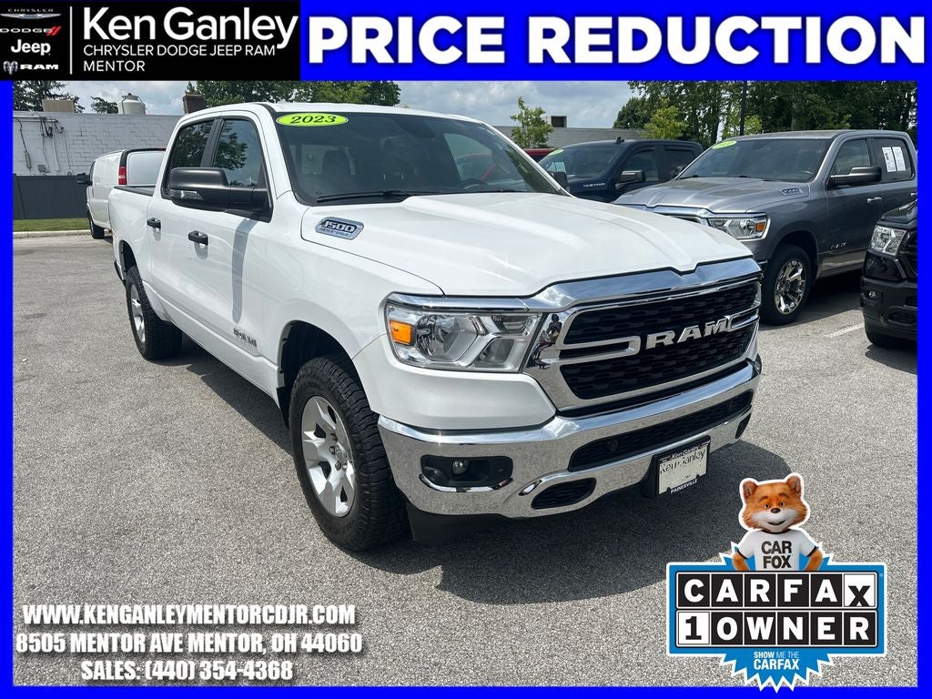 2023 RAM 1500 Big Horn Crew Cab 4x4 5'7' Box in Bright White Clearcoat — front three-quarter view