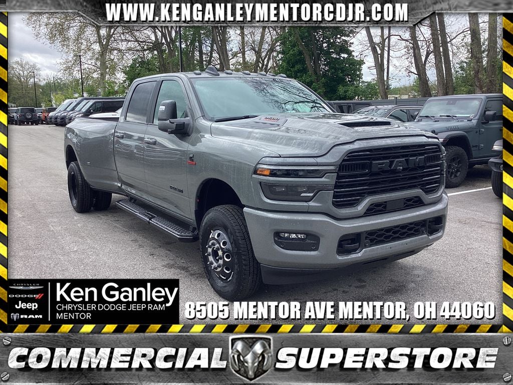 2026 RAM Ram 3500 RAM 3500 LARAMIE CREW CAB 4X4 8' BOX in Ceramic Gray Clear-Coat Exterior Paint — front three-quarter view